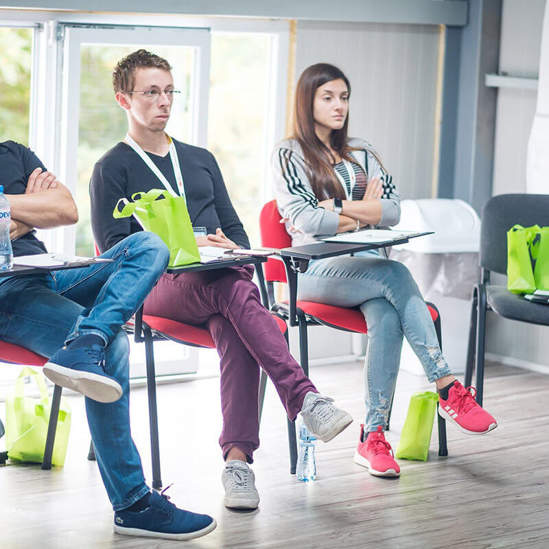 Инсталатори на фолио на Road Show 2019