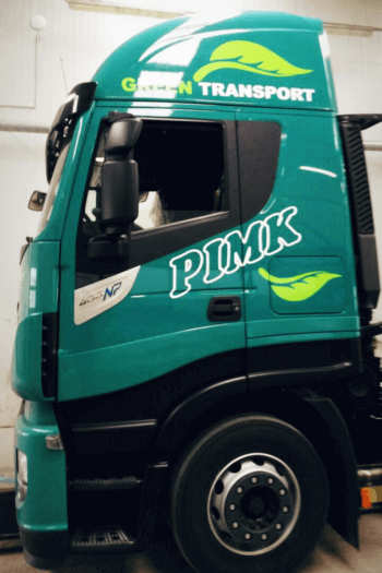 Свежа визия за камионите на транспортна компания PIMK