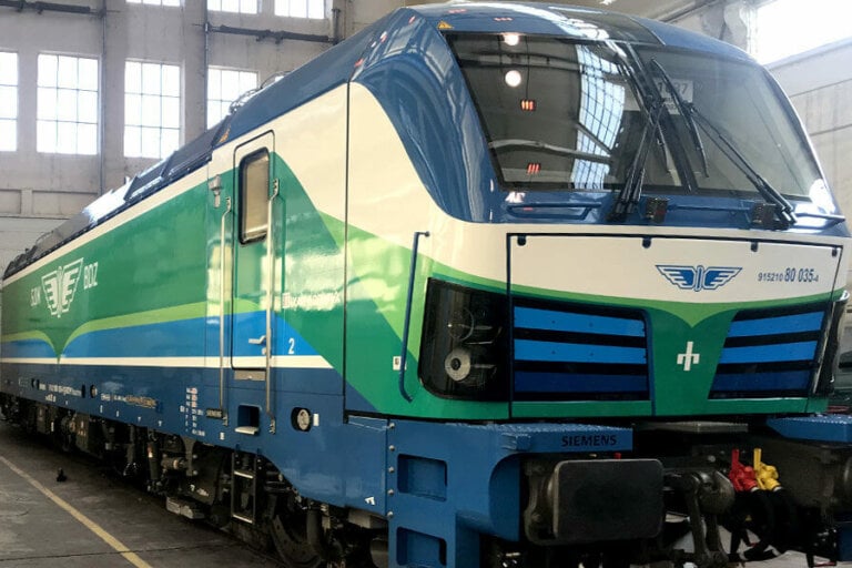 Lokomotiv na BDZH s 3M folio