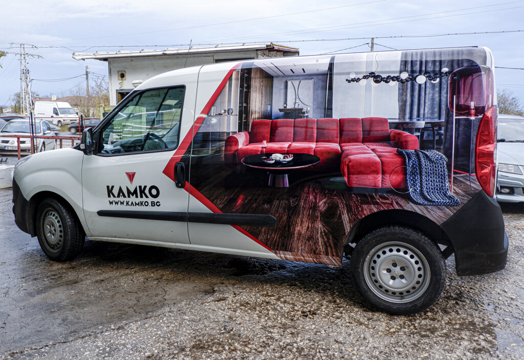 Branding KAMKO company's car with 3M IJ180mC