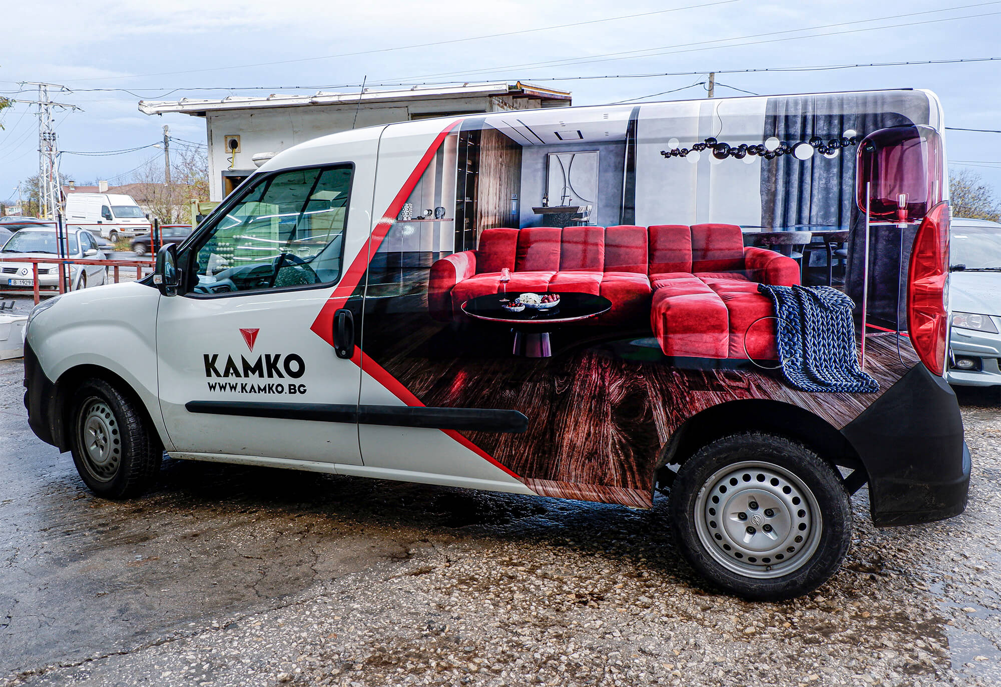 KAMKO chose 3M IJ180mC high-quality digital printing film for their car branding