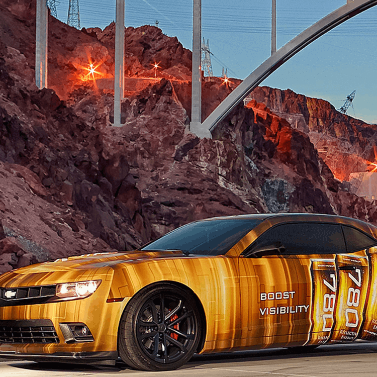 Видимост без компромиси: 3M™ Scotchlite™ Print Wrap Film 780mC-10R и приложенията му